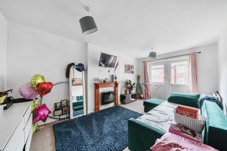 2 bedroom Flat for sale in Duke Street, The Mounts, Northampton, NN1