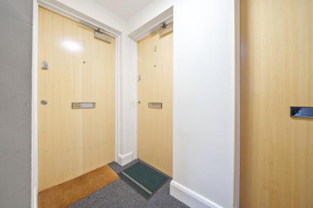 1 bedroom Flat for sale in Henry Bird Way, Southbridge, Northampton, NN4