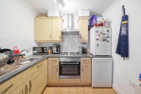 1 bedroom Flat for sale in Henry Bird Way, Southbridge, Northampton, NN4