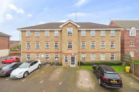 1 bedroom Flat for sale in Henry Bird Way, Southbridge, Northampton, NN4