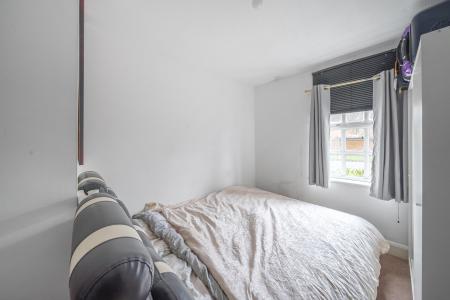 1 bedroom Flat for sale in Henry Bird Way, Southbridge, Northampton, NN4