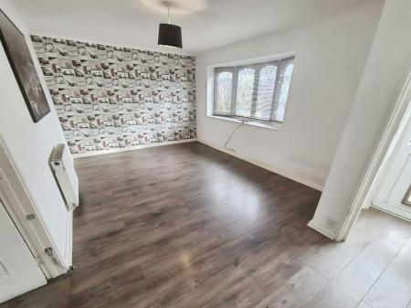 3 bedroom Terraced House to let in Ploughmans Holt, Southam, Warwickshire, CV47