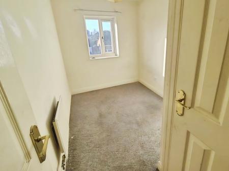 4 bedroom Detached house to let in Rufford Avenue, Abington Vale, Northampton, NN3