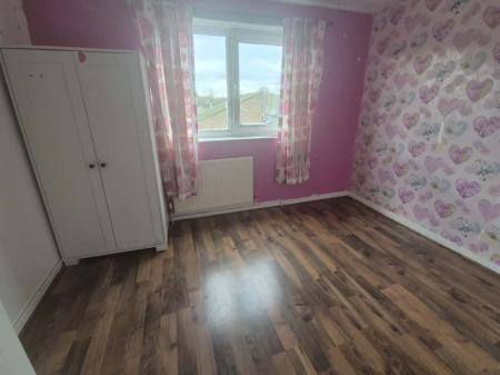 4 bedroom House to let in Lasham Court, Northampton, NN3