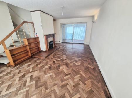 3 bedroom Detached house to let in Ridgway, Barton Seagrave, Kettering, NN15