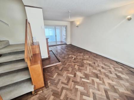 3 bedroom Detached house to let in Ridgway, Barton Seagrave, Kettering, NN15