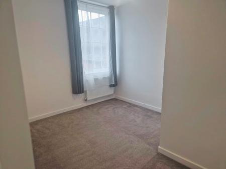 1 bedroom Flat to let in High Street, Thrapston, Northampton, NN14