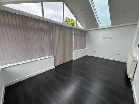 2 bedroom Bungalow to let in Holmwood Close, Duston, Northampton, NN5