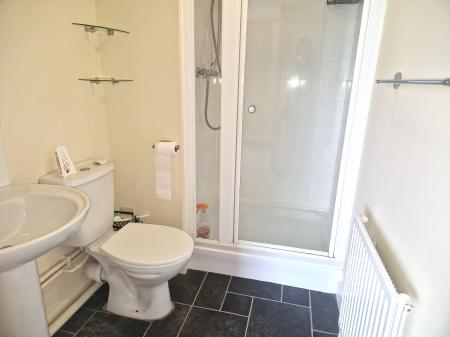 2 bedroom Flat to let in Woolmonger Street, Town Centre, Northampton, NN1