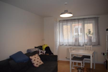 2 bedroom Flat to let in Regent Street, Town Centre, Northampton, NN1