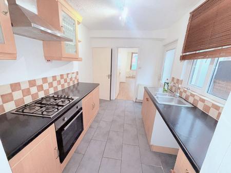 3 bedroom Terraced House to let in Althorpe Road, St. James, Northampton, NN5