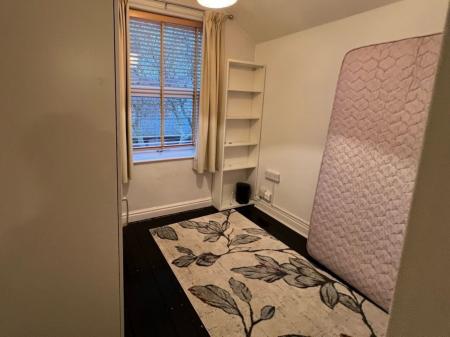 3 bedroom Terraced House to let in Ashburnham Road, Northampton, NN1