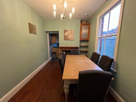 3 bedroom Terraced House to let in Ashburnham Road, Northampton, NN1