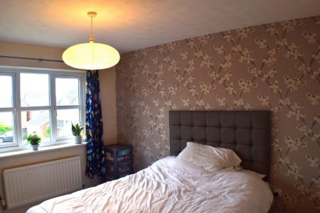 2 bedroom Semi-detached house to let in Beddoes Close, Wootton, Northampton, NN4