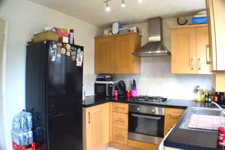 2 bedroom Semi-detached house to let in Beddoes Close, Wootton, Northampton, NN4