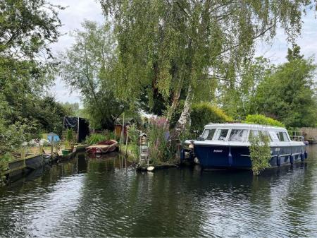 1 bedroom Plot for sale in Thorpe Island, Yarmouth Road, Norwich, NR7