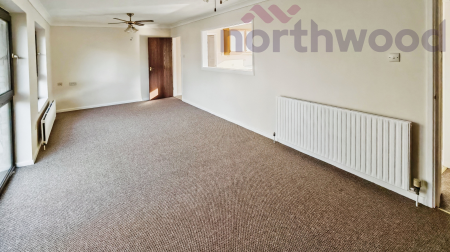 3 bedroom Flat for sale in Mousehold Street, Norwich, NR3