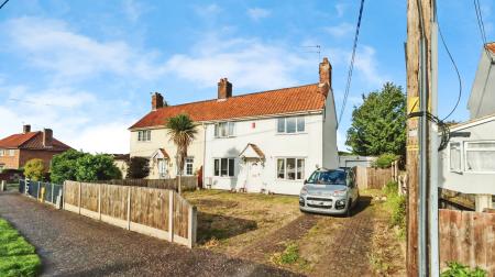Sandy Lane, Taverham, NR8