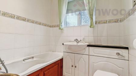 4 bedroom Semi-detached bungalow for sale in Woodland Drive, Norwich, NR6