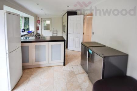 6 bedroom Detached house to let in Rimer Close, Norwich, NR5