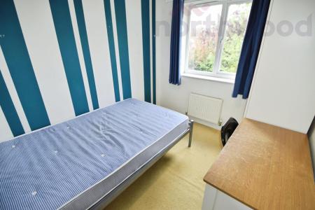 6 bedroom Detached house to let in Rimer Close, Norwich, NR5