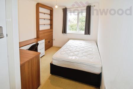 6 bedroom Detached house to let in Rimer Close, Norwich, NR5