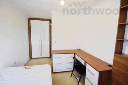 6 bedroom Detached house to let in Rimer Close, Norwich, NR5