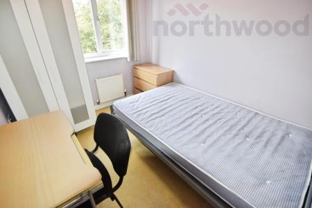 6 bedroom Detached house to let in Rimer Close, Norwich, NR5