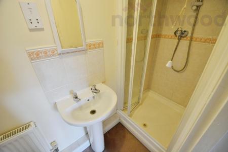 4 bedroom Town house to let in Lime Kiln Mews, Norwich, NR3