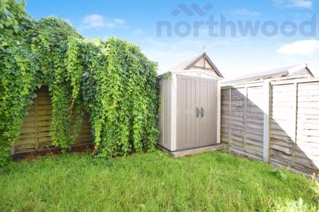 4 bedroom Terraced House to let in Lound Road STUDENT, Norwich, NR4