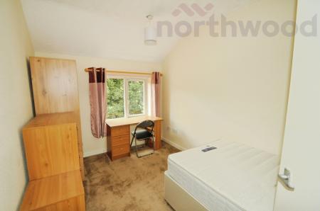 4 bedroom Terraced House to let in Lound Road STUDENT, Norwich, NR4