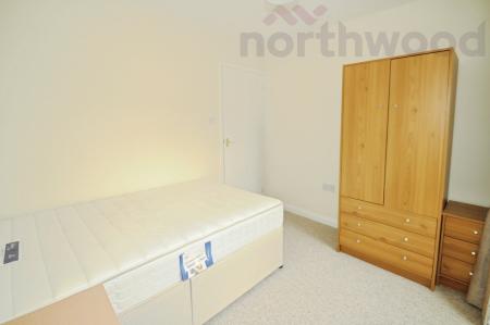 4 bedroom Terraced House to let in Lound Road STUDENT, Norwich, NR4