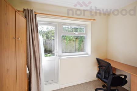 4 bedroom Terraced House to let in Lound Road STUDENT, Norwich, NR4