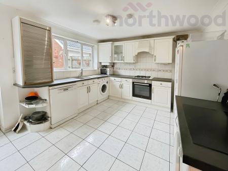 1 bedroom House share to let in Speedwell Way, Three Score, Norwich, NR5