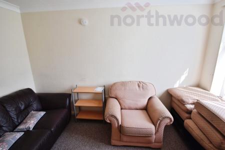 4 bedroom Semi-detached house to let in Wycliffe Road STUDENT, Norwich, NR4