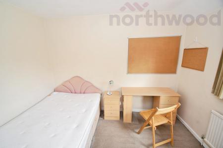 4 bedroom Semi-detached house to let in Wycliffe Road STUDENT, Norwich, NR4