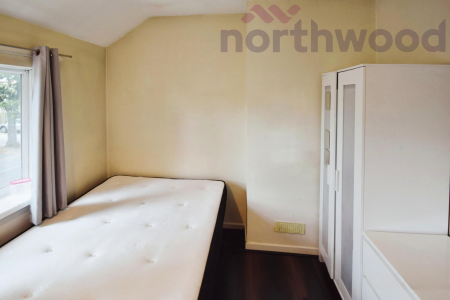 4 bedroom Semi-detached house to let in Beverley Road STUDENT, Norwich, NR5