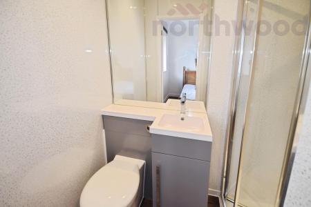 5 bedroom Semi-detached house to let in Rockingham Road, Norwich, NR5