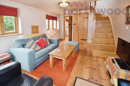 1 bedroom Cottage to let in High Street, Foulsham, Norwich, NR20