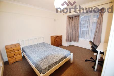 4 bedroom Bungalow to let in Bowthorpe Road, Norwich, NR5