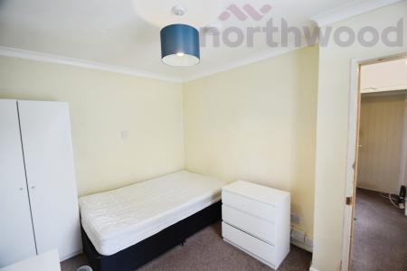 6 bedroom Semi-detached house to let in Buckingham Road STUDENT, Norwich, NR4