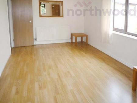 1 bedroom Studio flat to let in Glendenning Road, Norwich, NR1