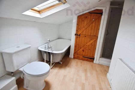 2 bedroom Town house to let in St Georges Street, Norwich, NR3