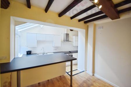 2 bedroom Town house to let in St Georges Street, Norwich, NR3