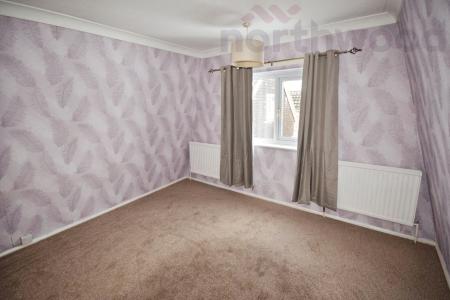 2 bedroom Bungalow to let in The Paddocks, Old Catton, NR6