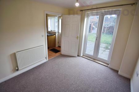 4 bedroom Town house to let in Magnolia Way, Queens Hill, Costessey, Norwich, NR8