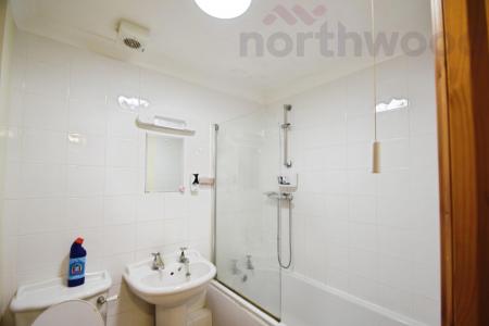1 bedroom Flat to let in Thorpe Park, Norwich, NR1