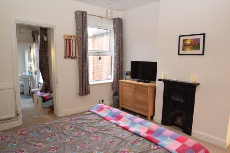 2 bedroom Terraced House to let in Doman Road, Norwich, NR1