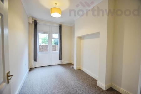 1 bedroom Flat to let in Stracey Road, Norwich, NR1