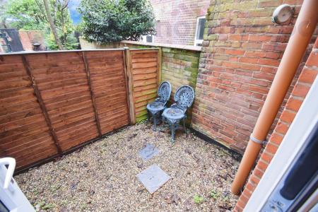 1 bedroom Flat to let in Stracey Road, Norwich, NR1